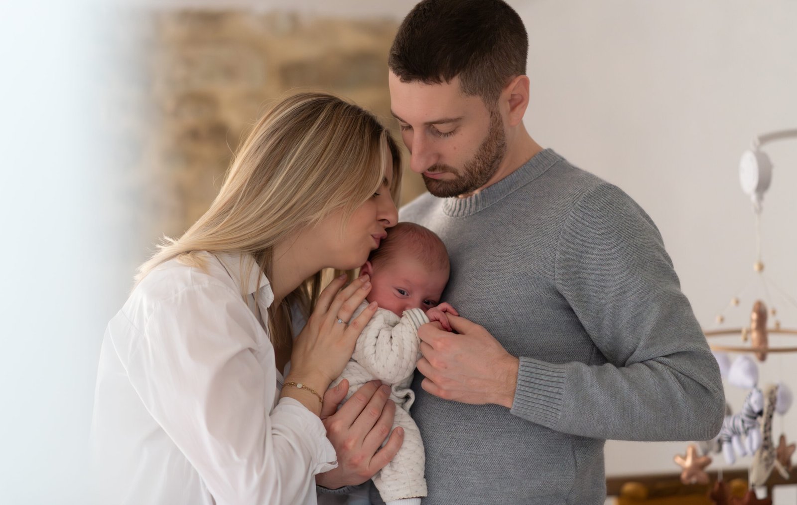Regards entre une mère et son bébé